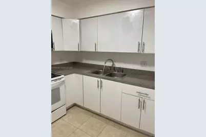 210 NE 40th Ct #1-2, Oakland Park, FL 33334 - Photo 1