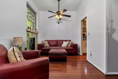 2132 NE 171st St, North Miami Beach, FL 33162 - Photo 3