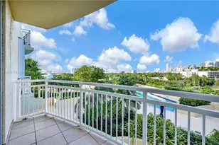 2475 Brickell Ave, Miami, FL 33129 - Photo 3