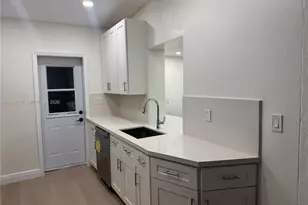 3920 Charles Terrace, Miami, FL 33133 - Photo 5