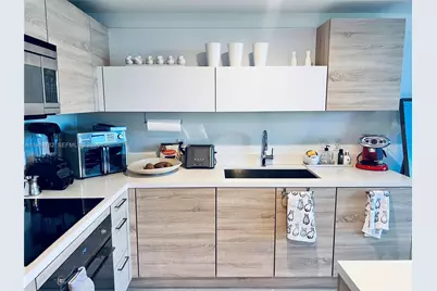 16385 Biscayne Blvd #303, Sunny Isles Beach, FL 33160 - Photo 11