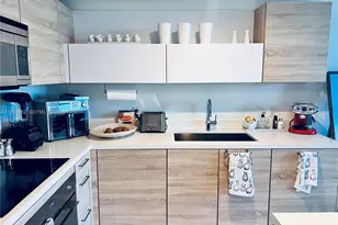 16385 Biscayne Blvd, Sunny Isles Beach, FL 33160 - Photo 11