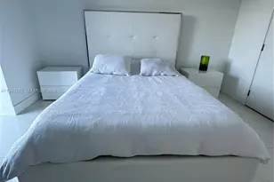 16385 Biscayne Blvd, Sunny Isles Beach, FL 33160 - Photo 13