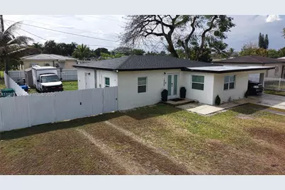 14580 Harrison St, Miami, FL 33176 - Photo 3