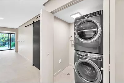 2211 NE 122nd St #2211, North Miami, FL 33181 - Photo 15