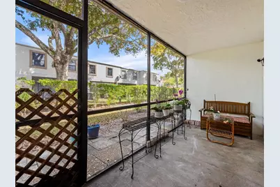 9445 NW 42nd St, Sunrise, FL 33351 - Photo 7