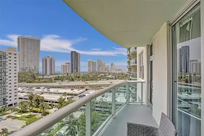 19390 Collins Ave #1114, Sunny Isles Beach, FL 33160 - Photo 27