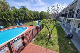 1431 S 14th Ave, Hollywood, FL 33020 - Photo 11