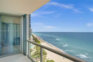 17121 Collins Ave, Sunny Isles Beach, FL 33160 - Photo 27