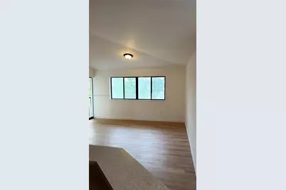 2445 SW 18th Ter #124, Fort Lauderdale, FL 33315 - Photo 5