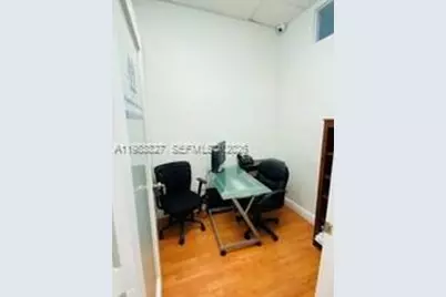 19300 W Dixie Hwy #10-C, Miami, FL 33180 - Photo 1