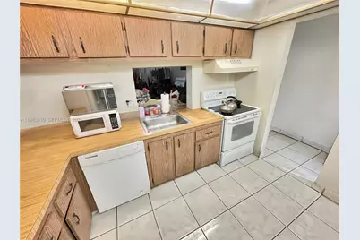 2800 NW 56th Ave #B207, Lauderhill, FL 33313 - Photo 3