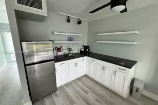 1615 West Ave, Miami Beach, FL 33139 - Photo 9