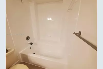 8235 Lake Dr #107, Doral, FL 33166 - Photo 11