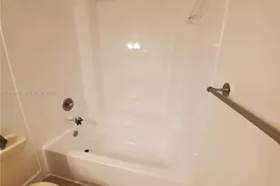 8235 Lake Dr, Doral, FL 33166 - Photo 11