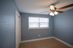 19835 NE 11th Ct, Miami, FL 33179 - Photo 7