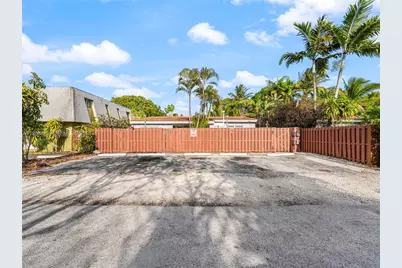 1432 NE 5th Ave #2, Fort Lauderdale, FL 33304 - Photo 7