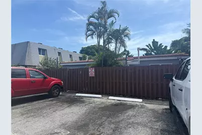 1432 NE 5th Ave #2, Fort Lauderdale, FL 33304 - Photo 7