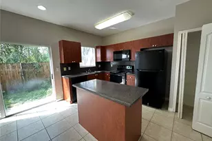 1536 SE 31st Ct, Homestead, FL 33035 - Photo 5