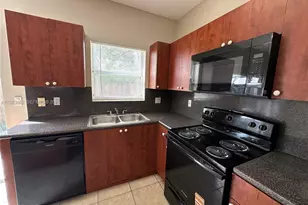 1536 SE 31st Ct, Homestead, FL 33035 - Photo 7