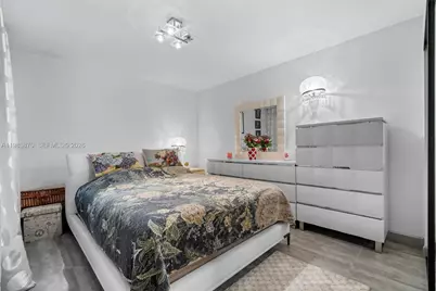 21244 Harbor Way #213-21, Aventura, FL 33180 - Photo 9