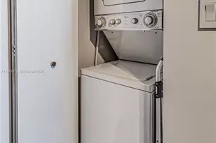 50 Biscayne Blvd, Miami, FL 33132 - Photo 3