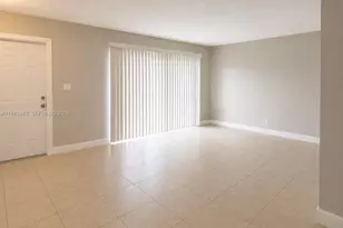 6593 Boulevard of Champions, North Lauderdale, FL 33068 - Photo 9