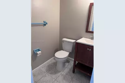 6593 Boulevard Of Champions, North Lauderdale, FL 33068 - Photo 11