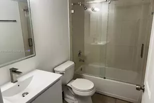 6115 NW 186th St, Hialeah, FL 33015 - Photo 17