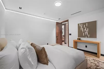 20020 NE 21st Ct, Miami, FL 33179 - Photo 39