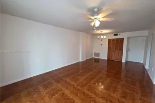 919 Hillcrest Dr, Hollywood, FL 33021 - Photo 9