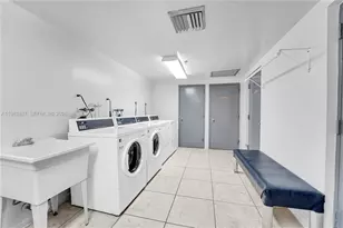 919 Hillcrest Dr, Hollywood, FL 33021 - Photo 5