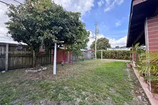 9255 SW 43rd Terrace, Miami, FL 33165 - Photo 19