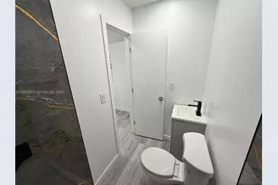 9255 SW 43rd Ter #Rear, Miami, FL 33165 - Photo 17