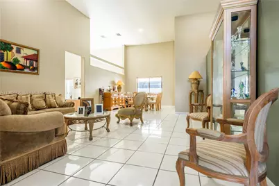 930 NW 197th Ave, Pembroke Pines, FL 33029 - Photo 13