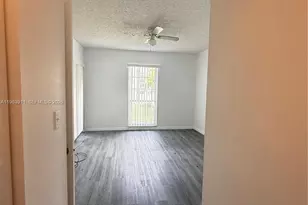 7981 S French Dr, Pembroke Pines, FL 33024 - Photo 5