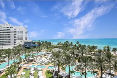 4391 Collins Ave #605, Miami Beach, FL 33140 - Photo 1