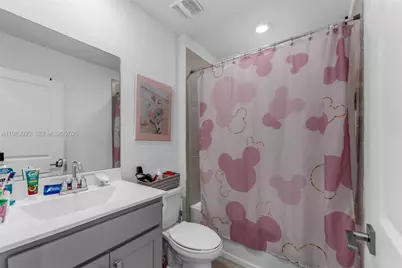 1056 SE 24th Ave, Homestead, FL 33035 - Photo 17