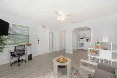 201 Columbus Pkwy, Hollywood, FL 33021 - Photo 25