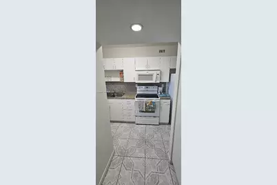 100 Lincoln Rd #616, Miami Beach, FL 33139 - Photo 13