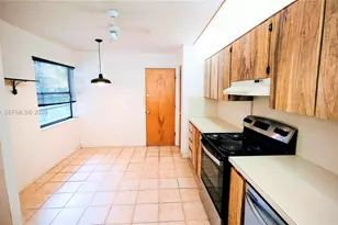 8709 NW 35th St, Coral Springs, FL 33065 - Photo 29