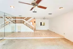 8709 NW 35th St, Coral Springs, FL 33065 - Photo 11