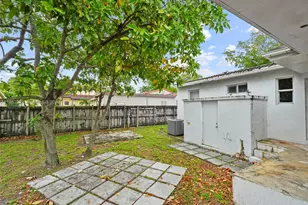 6437 SW 10th St, West Miami, FL 33144 - Photo 21