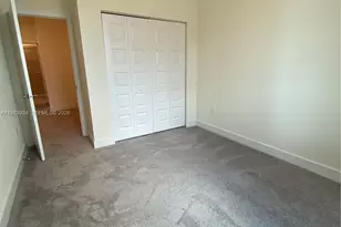 8379 Central Park Blvd, Doral, FL 33166 - Photo 37