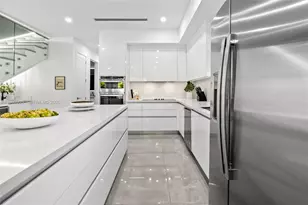 325 SW 16th St, Fort Lauderdale, FL 33315 - Photo 15