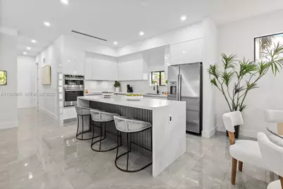 325 SW 16th St #B, Fort Lauderdale, FL 33315 - Photo 13