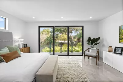 325 SW 16th St #B, Fort Lauderdale, FL 33315 - Photo 25