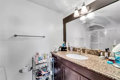 919 Hillcrest Dr #704, Hollywood, FL 33021 - Photo 17