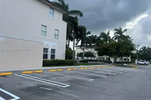 11501 NW 89th St, Doral, FL 33178 - Photo 23