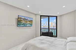 3000 Island Blvd, Aventura, FL 33160 - Photo 19